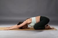 Balasana - Posture de Yoga pour faire le vide en soi